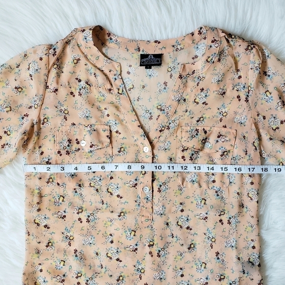 Angie peach floral semi-sheer tunic blouse size S - Picture 8 of 8